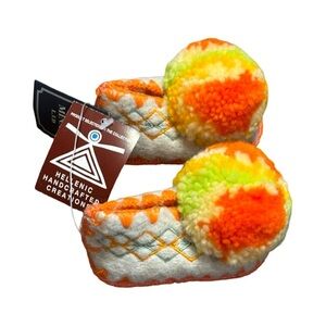 G.Minas vintage new wool girls newborn slippers